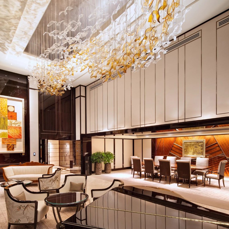 Customized hand blown glass chandelier for lobby